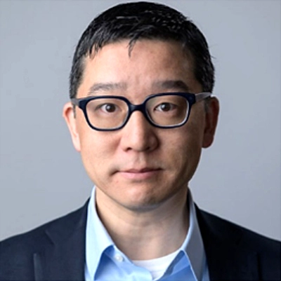 UConn EMBA Academic Director Stephen Park Headshot